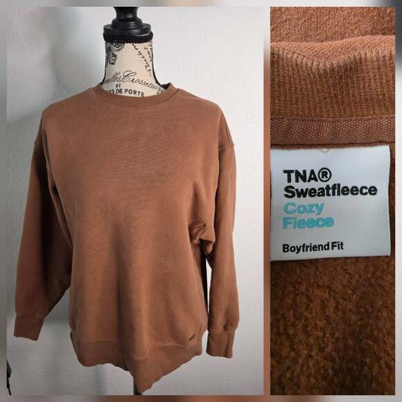 Aritzia Sweaters - Aritzia TNA Cozy fleece Boyfriend Sweater SZ XS Crewneck Brown Sweatfleece